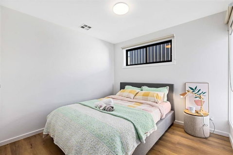 Spacious Urban Oasis In Throsby Canberra - NT Tourism 2