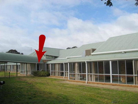 Tarcutta Retreat - Accommodation NT 3