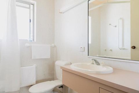 Tarcutta Retreat - Accommodation NT 2