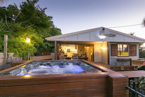 Beachside Cottages - Accommodation NT 0