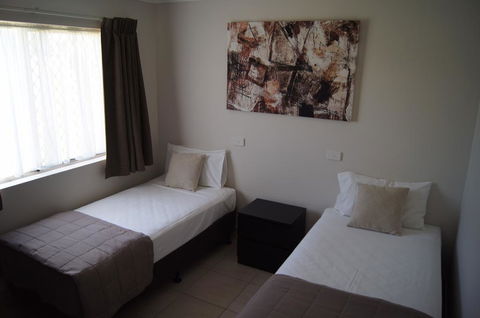 Beachside Motor Inn - NT Tourism 3