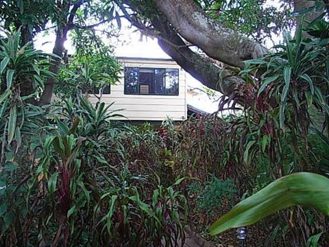 Beachside Queenslander - Accommodation NT 3