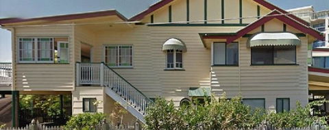 Beachside Queenslander - Accommodation NT 2