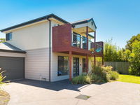 Beachside Villa Cowes