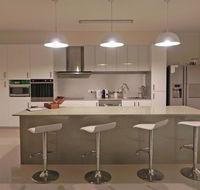 Beautifully Appointed Large Family Home - NT Tourism