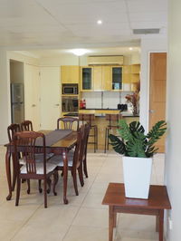 Book Mount Ommaney Accommodation Vacations Accommodation NT Accommodation NT