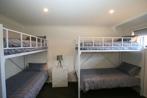 Bedrock - 11 Twynam Street, Jindabyne - NT Tourism 2