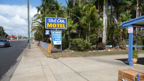 Bel Air Motel - NT Tourism 0