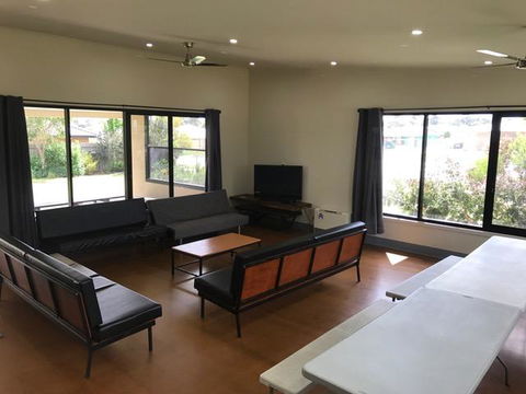Bellarine Lodge Sleeps 30 - Accommodation NT 1