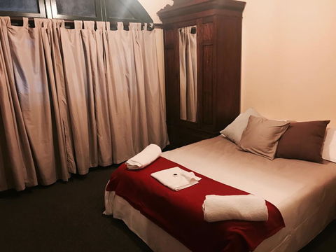 Bellbird Hotel - NT Tourism 0