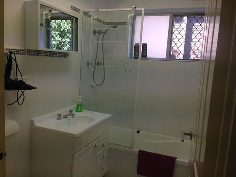 Bellevue Family Comforts, Amenities - NT Tourism 2