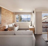 Beloka 9 - Overlooking Lake Jindabyne - NT Tourism