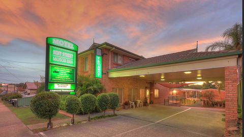 Bent Street Motor Inn - Accommodation NT 0