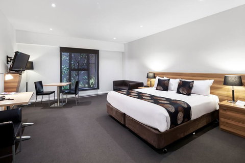 Best Western Plus Ballarat Suites - Accommodation NT 1