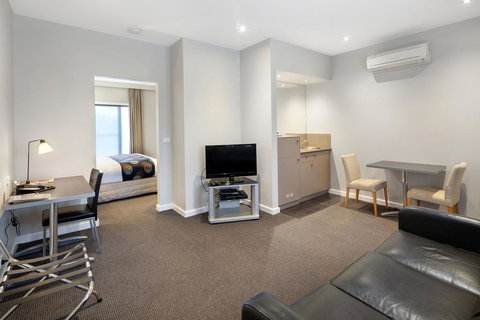 Best Western Plus Ballarat Suites - Accommodation NT 2