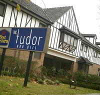 Best Western Plus The Tudor Box Hill - Accommodation NT