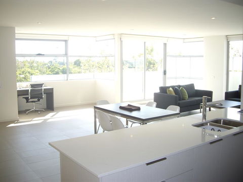 Best Western Plus The Tudor Box Hill - Accommodation NT 1