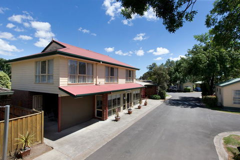 BIG4 Dandenong Tourist Park - Accommodation NT 3