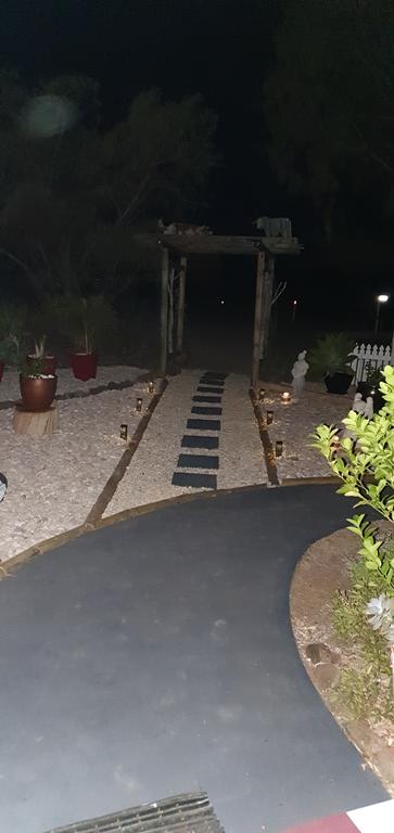 Birdhouse Cottage B&B - Accommodation NT 2