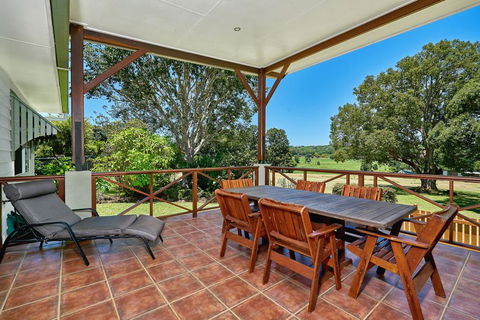 Birds 'n' Bloom Cottages - Accommodation NT 1
