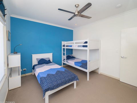Blue Water Retreat - Upstairs - NT Tourism 3