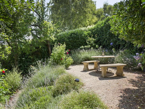 Bluestone Cottage Launceston-hosted By: LAbode - NT Tourism 1