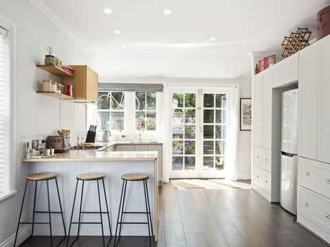 Bluestone Cottage Launceston-hosted By: LAbode - NT Tourism 0