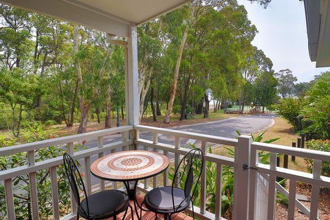 Bluewater Executive Villa In Raffertys Resort - Accommodation NT 2
