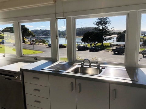 Bluewater House - Accommodation NT 1