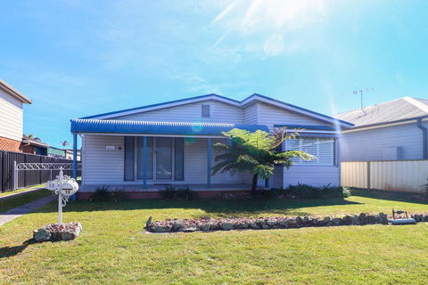 Boikon Beach House - NT Tourism 0