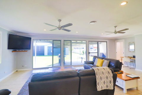 Boikon Beach House - NT Tourism 3