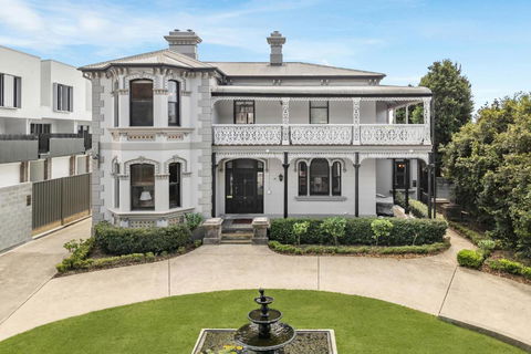 The Mansion - Accommodation NT 0