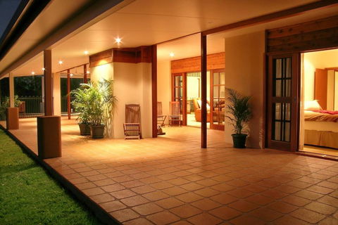 The Summit Rainforest Retreat - Accommodation NT 0