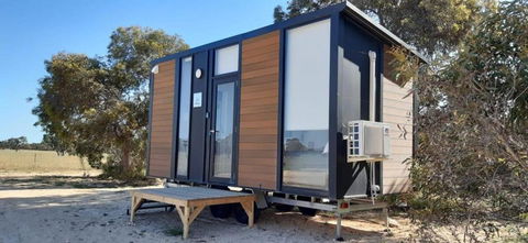 Willalooka Retreat By Tiny Away - NT Tourism 0