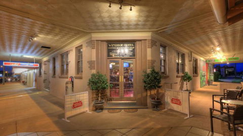 Windsor Hotel Miles - Accommodation NT 0