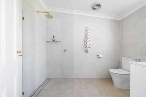 Wisteria Cottage Rylstone - NT Tourism 1