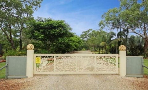 Almost Off Grid Tranquillity - Accommodation NT 2