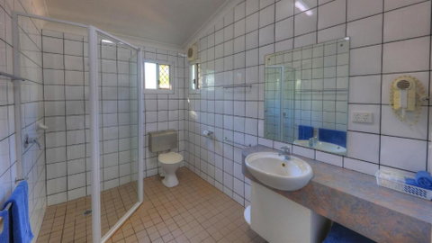 Batchelor Holiday Park - Accommodation NT 2