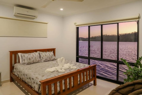 Bungalow 58 Lake Bennett Darwin - NT Tourism 1