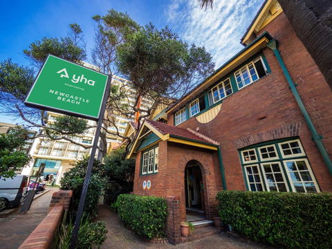 YHA Newcastle Beach - Accommodation NT 0