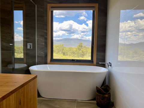 Yarra Valley Country Escape - NT Tourism 1