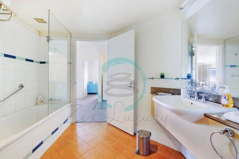 ZEN88 Esplanade: 3-BR Luxury Suite Near Waterfront - Accommodation NT 2