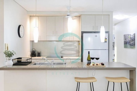 Zen On Stuart: 3-BR Penthouse Pad + Pool + BBQ - Accommodation NT 0