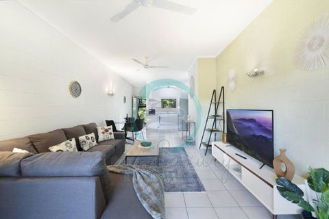 ZEN Westralia: 2-BR Cozy Inner-City Apt Near Shops - NT Tourism 0