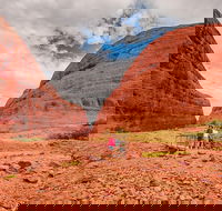 Kata Tjuta Sunrise and Valley of the Winds Half-Day Trip - Accommodation NT