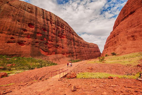 Kata Tjuta Sunrise And Valley Of The Winds Half-Day Trip - Accommodation NT 3