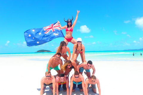 Sail, Snorkel, SUP & Kayak Charter Whitsundays - Accommodation NT 3