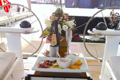 Sailing Curlew Escape On Moreton Bay - Accommodation NT 1