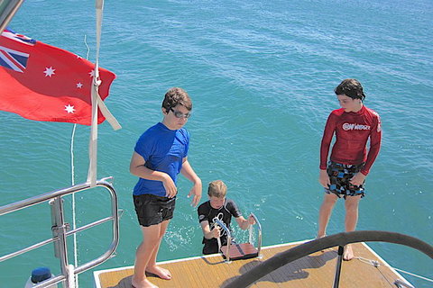 Sailing Curlew Escape On Moreton Bay - Accommodation NT 2