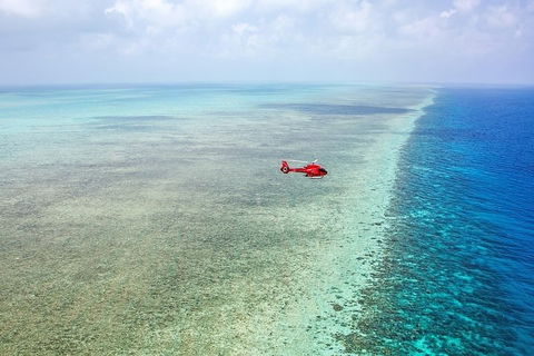 Great Barrier Reef 30-Minute Scenic Helicopter Tour From Cairns - Accommodation NT 5